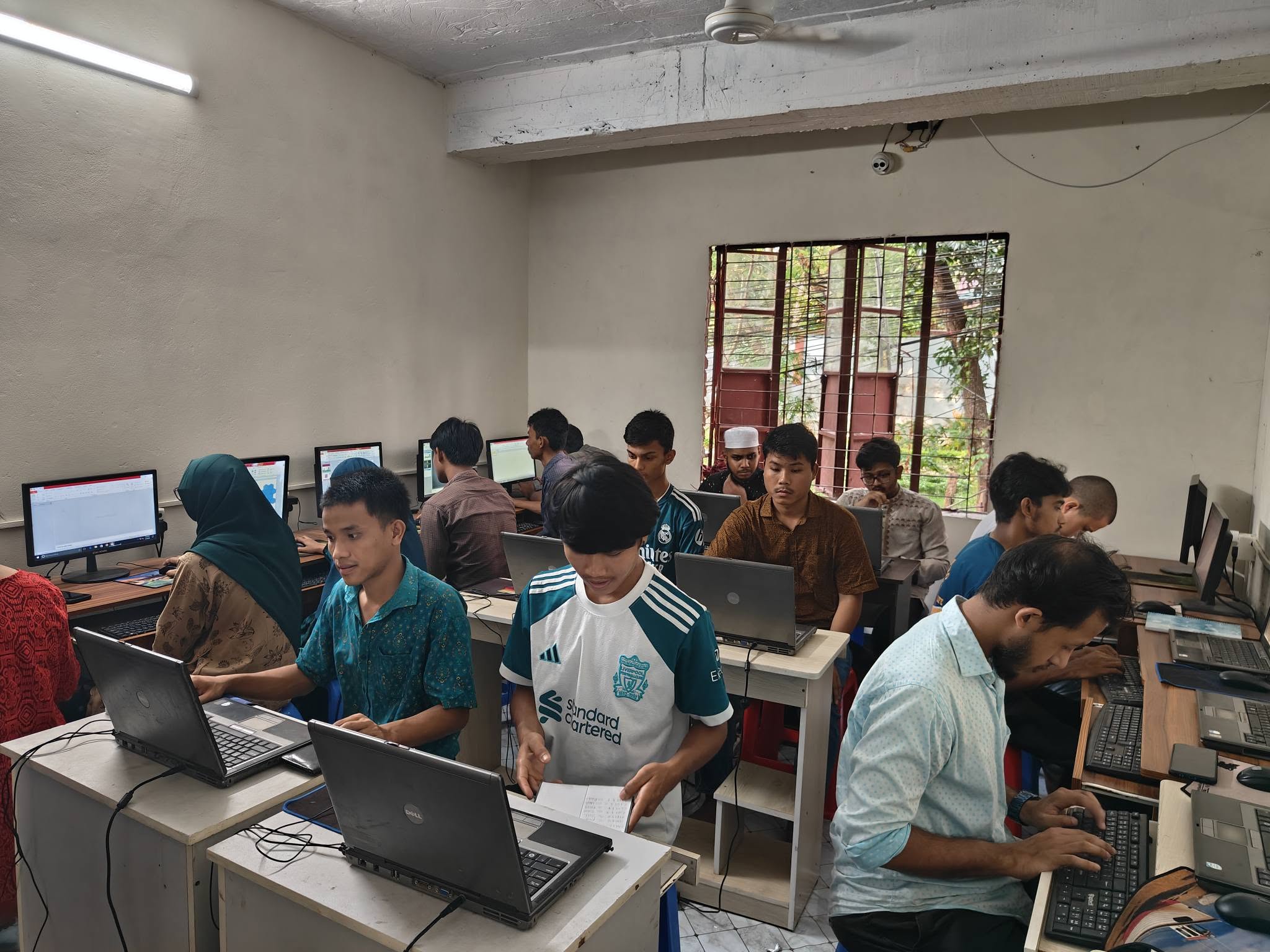 আমাদের কার্যক্রম